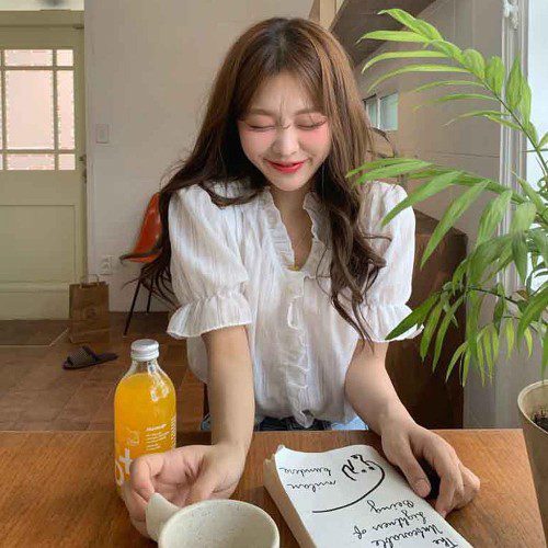 여자 여름 블라우스 얇은 반팔 프릴 시원한 티셔츠