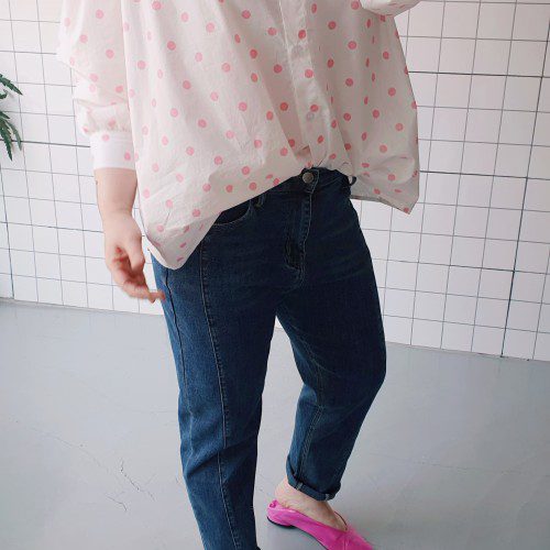 오버핏 도트 카라 셔츠 블라우스