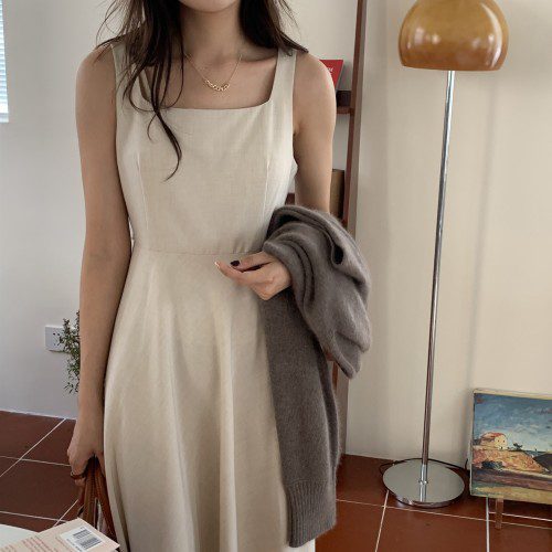 네브 스퀘어넥 민소매 플레어 허리끈 롱원피스 1col 봄 여름 맥시 뷔스티에 제이플로우