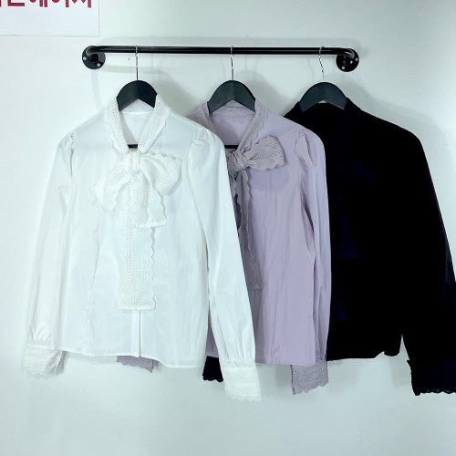 여자여자몰 펀칭레이스 왕리본 바스락 코튼블라우스 긴팔 레이어드블라우스 페미닌