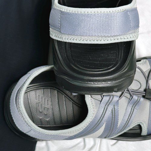 뉴발란스 샌들 코브 아웃도어 여름 발편한 트레일샌들 SD4205LG2, 240