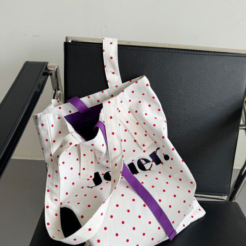 JOUER 쥬에 캔버스 도트 에코백 블랙/ 레드