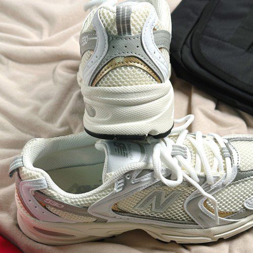 뉴발란스 530 운동화 발볼넓은런닝화 크림(DAM), 220