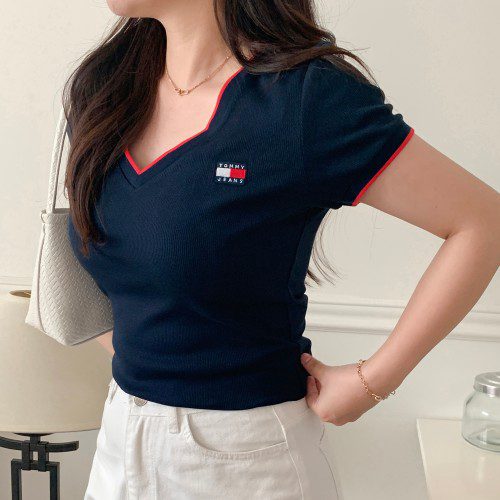 타미힐피거 진스 여성 브이넥 반팔 티셔츠