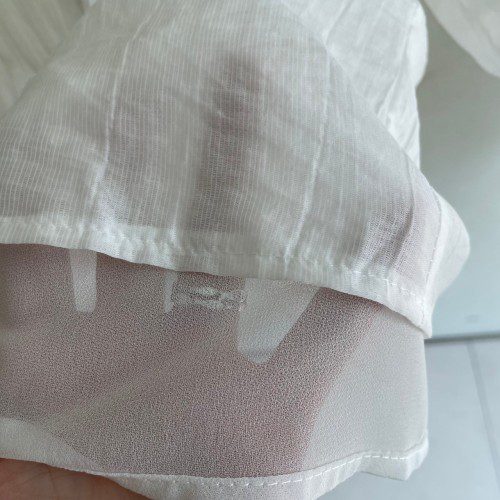 세로핀턱 레이스 오간자 볼륨소매 코튼 반팔블라우스 여성 여름 라운드넥 블라우스